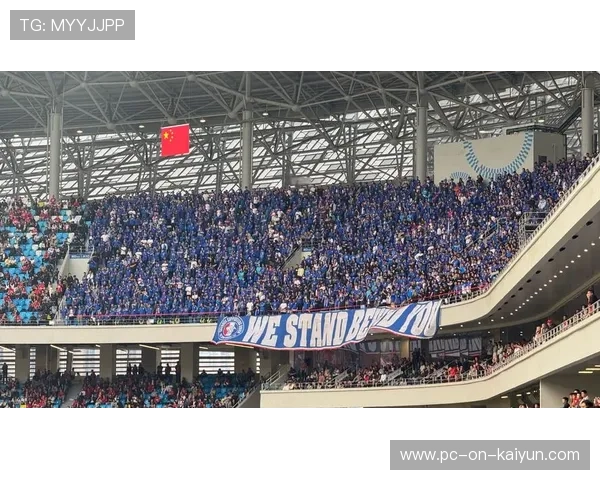 球员在中超场外公益活动暖心被球迷点赞，中超 公益