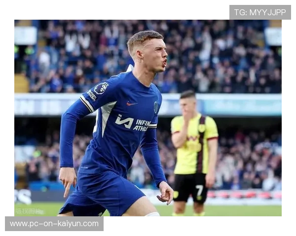 切尔西高位逼抢后反击形成致命一击,哈弗茨点球破门 切尔西高位逼抢后反击形成致命一击,哈弗茨点球破门