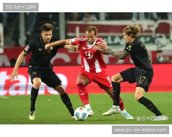 德甲拜仁内外结合强势,对手难以招架